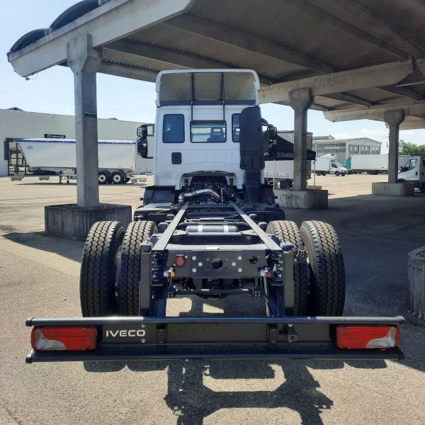 IVECO 180E32K